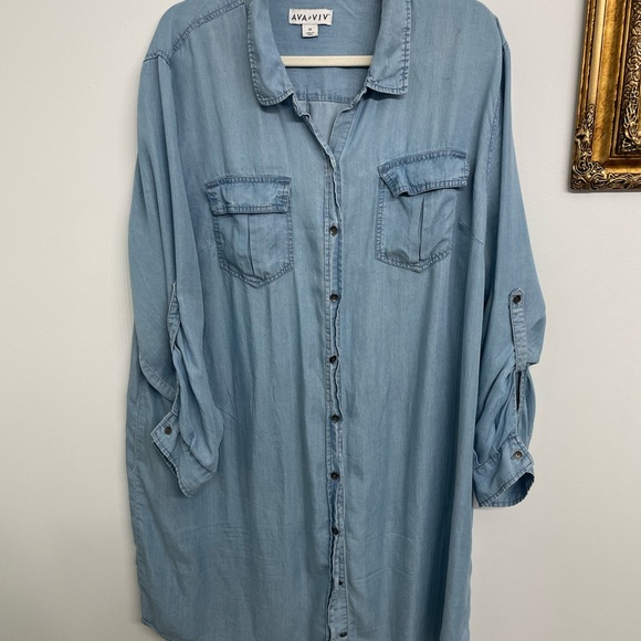 Ava & Viv Plus Size Chambray Dress - Picture 3 of 5